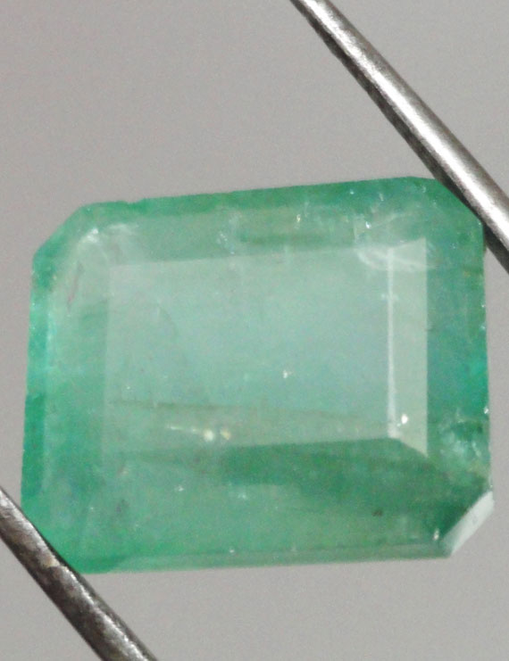 10.72 ct/12.00 ratti Natural Certified Zambian Panna (Emerald)