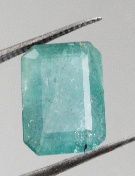 5.75 ct/6.40 ratti Natural Certified Zambian Panna (Emerald)
