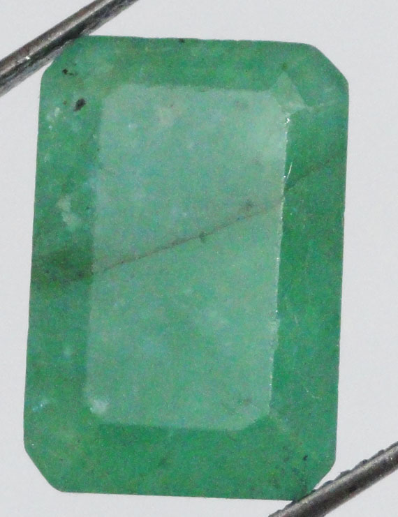 7.88 ct/8.65 ratti Natural Certified Zambian Panna (Emerald)