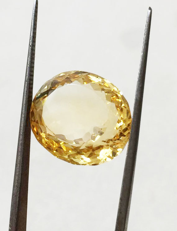 16.60 ratti (14.96 ct) Natural Certified Sunela (Citrine)